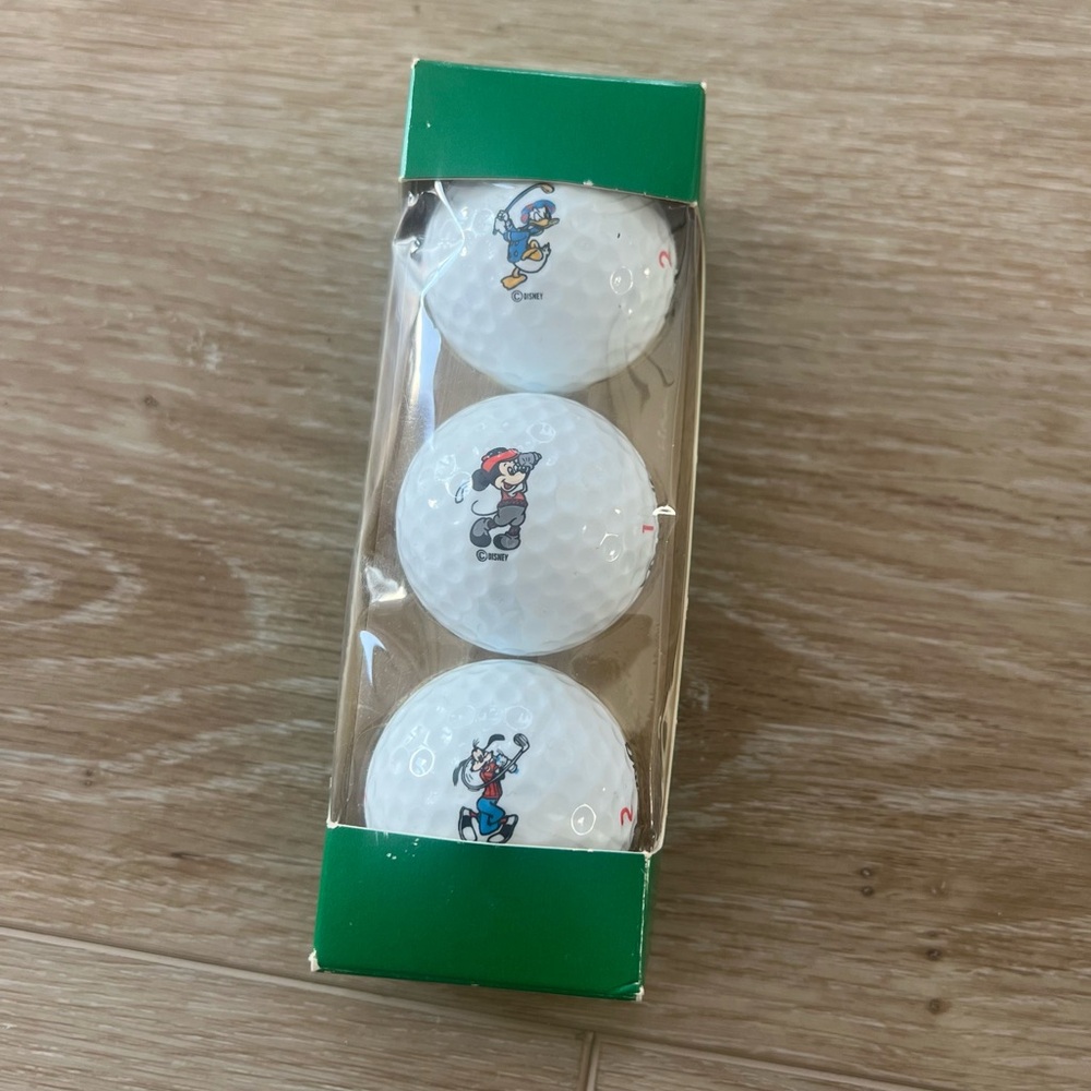 NWT Vintage Golf Design USA x Disney x Spalding golf balls